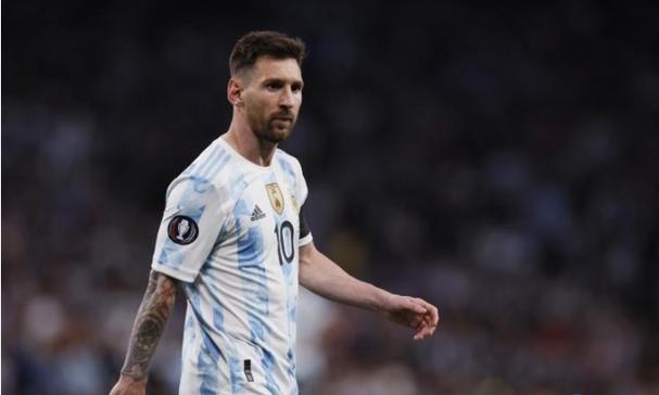 长安汽车: 关于适用简化程序召开重庆长安汽车股份有限公司2022年面向专业投资者公开发行科技创新公司债券（第一期）2025年第一次债券持有人会议的通知